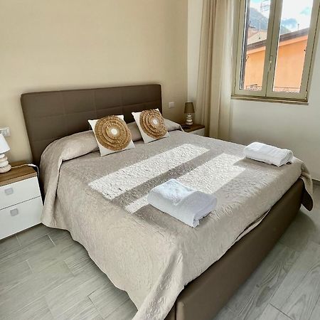 La Dependance Aparthotel שילה מראה חיצוני תמונה